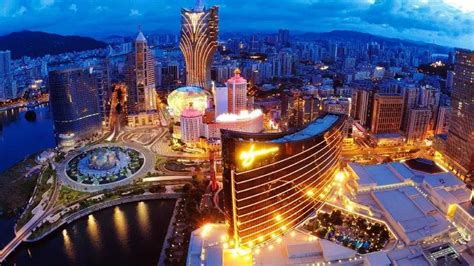 Gambling: gross revenue Macao 2022 .